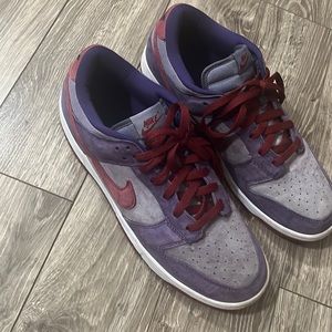 Nike dunk plum